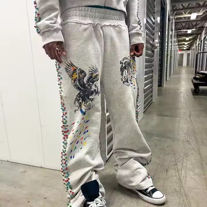 Custom Joggers Grey Flare Sweat Pants Men Heavyweight Distressed Acid Wash Baggy Track Pants Rhinestone Sweatpants