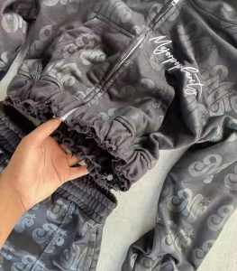 Custom Women 2 Piece Set Distressed Cropped Hoodie and Shorts Set All Print Logo Two Piece Sweatsuit Set