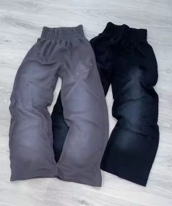 oversized sweatpants