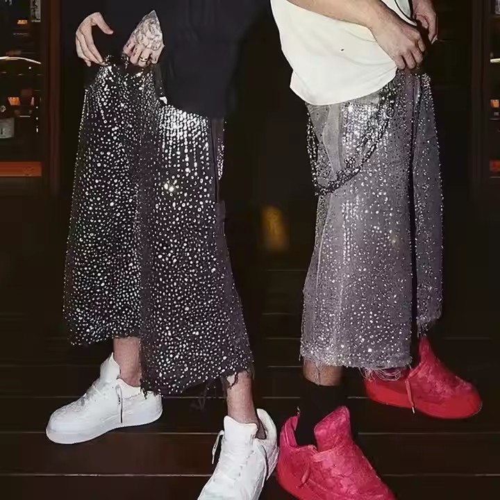 Custom Streetwear Men Dirty Acid Wash All Over Print Skate Diamond Rhinestone Distressed Denim Jeans Shorts Baggy Jorts Men