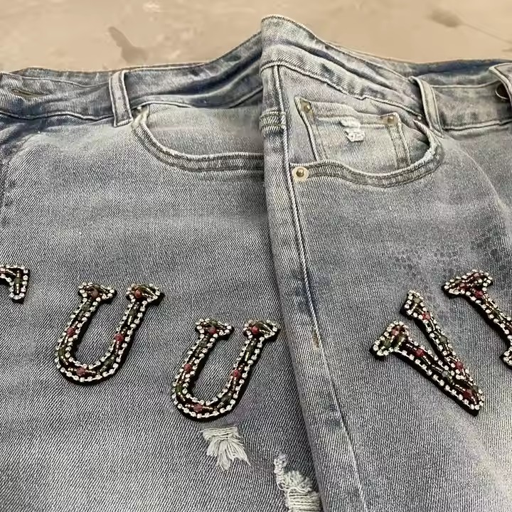 Manufacturer Streetwear Acid Washed Rhinestone Baggy Running Shorts Men Custom Hems Jorts Denim Jeans Knee Cargo Shorts