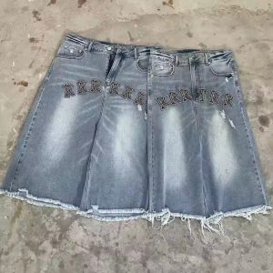 Manufacturer Streetwear Acid Washed Rhinestone Baggy Running Shorts Men Custom Hems Jorts Denim Jeans Knee Cargo Shorts